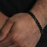 CURB LINK BRACELET