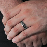 CARBON FIBER BAND WITH DIAMONDS